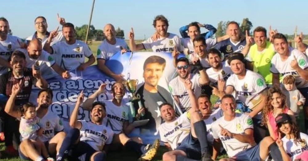 El torneo de Colonias y Cerros tuvo festejos Racing lo hizo en 35