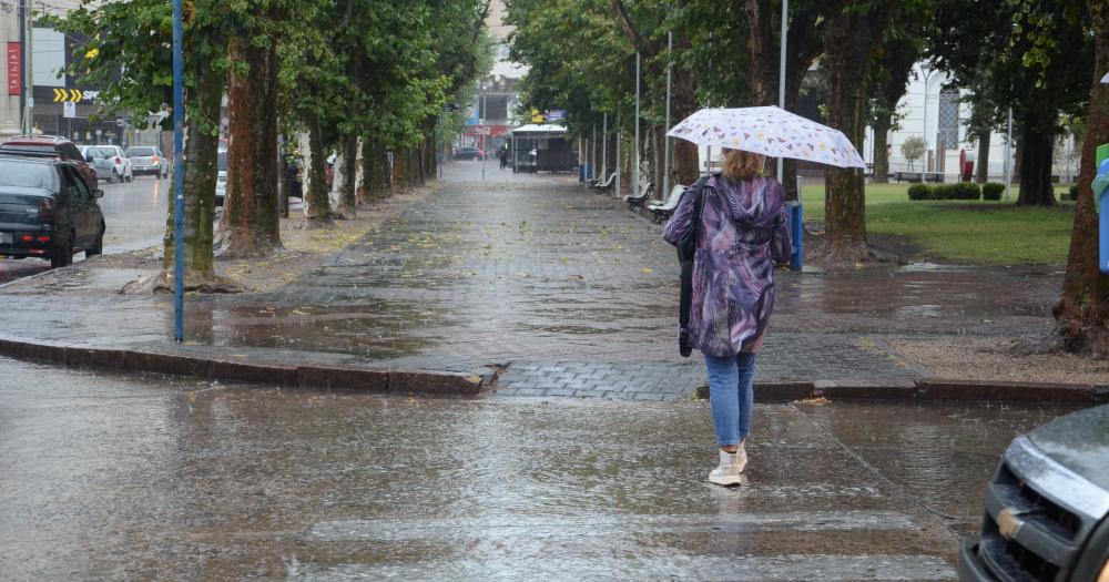 Rige un alerta amarillo por fuertes tormentas para este viernes en Olavarriacutea