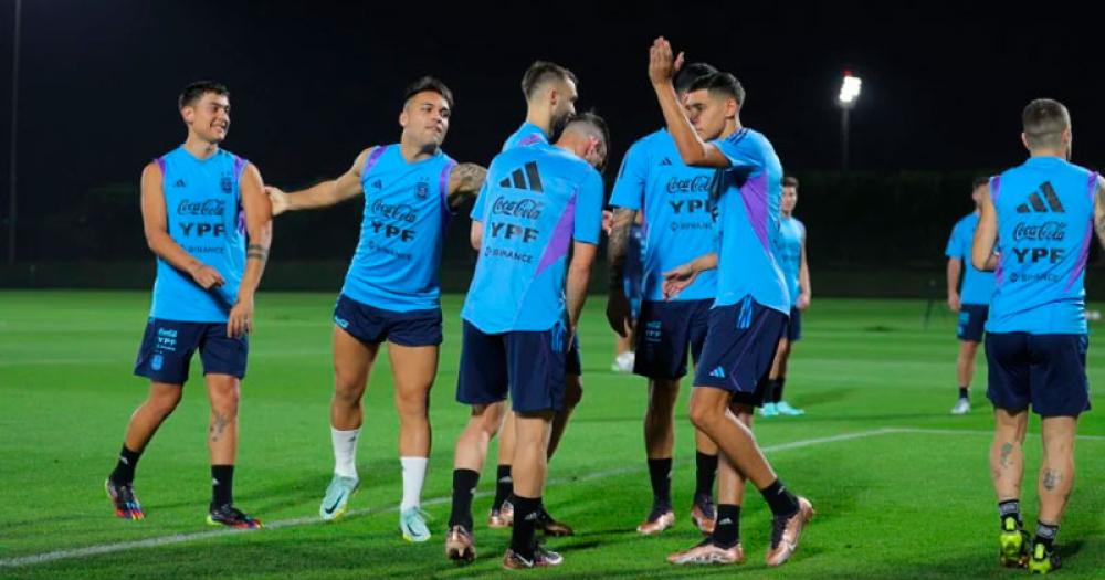 Argentina volvió a entrenarse pensando en el debut frente a Arabia Saudita