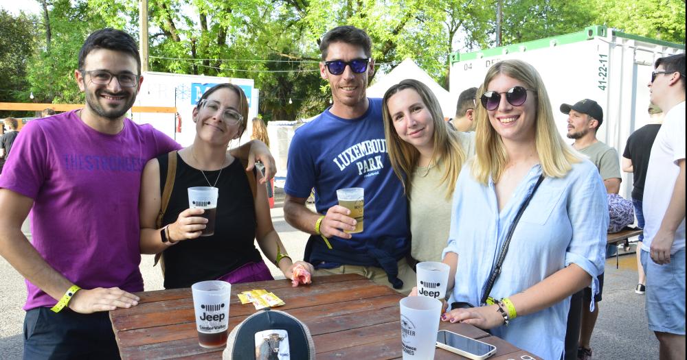 Con gran eacutexito se desarrolloacute el Festival de Muacutesica y Cerveza Artesanal Novembeer 