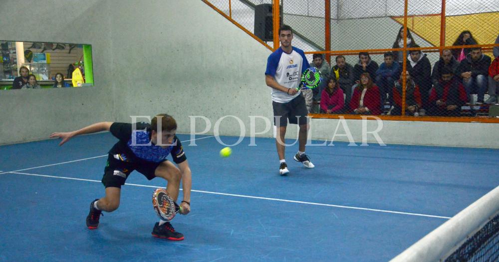 Paacutedel en Olavarriacutea- una actividad que desde la pandemia crece en lo social y lo recreativo