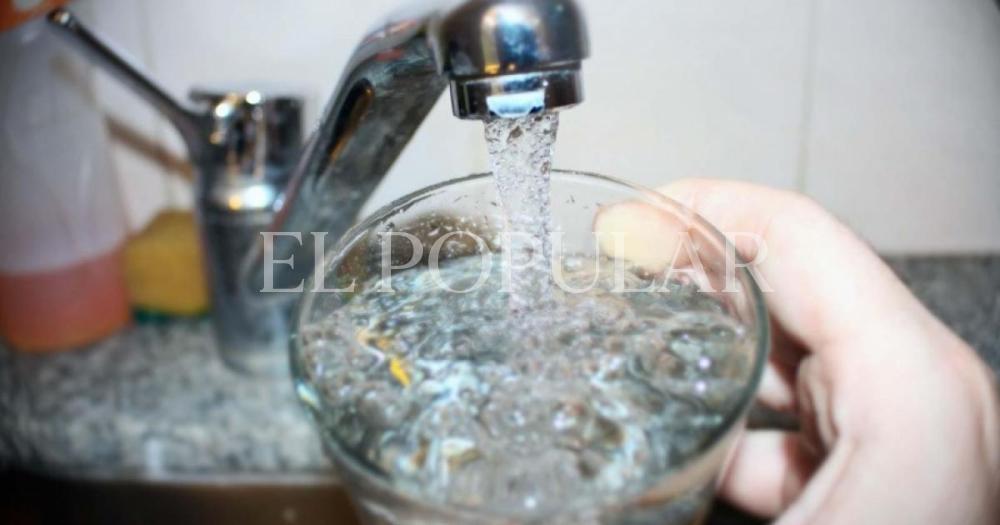 Las tarifas de Agua y Cloacas subiraacuten un 452-en-porciento- en la provincia