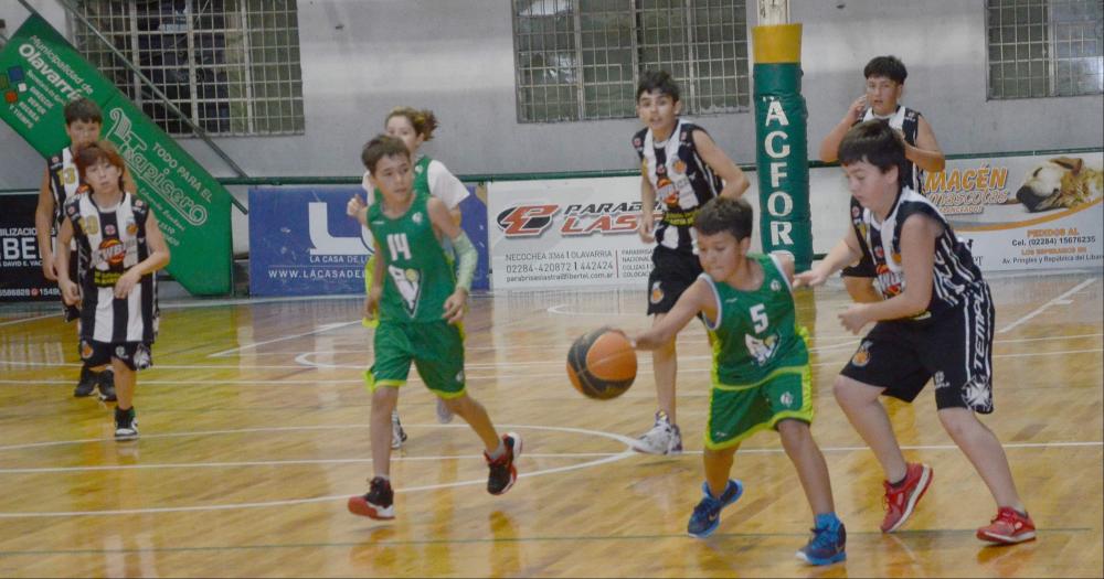 Pueblo Nuevo recibió el pasado s�bado en el Gimnasio Juan Manolio a Jorge Newbery de Tandil