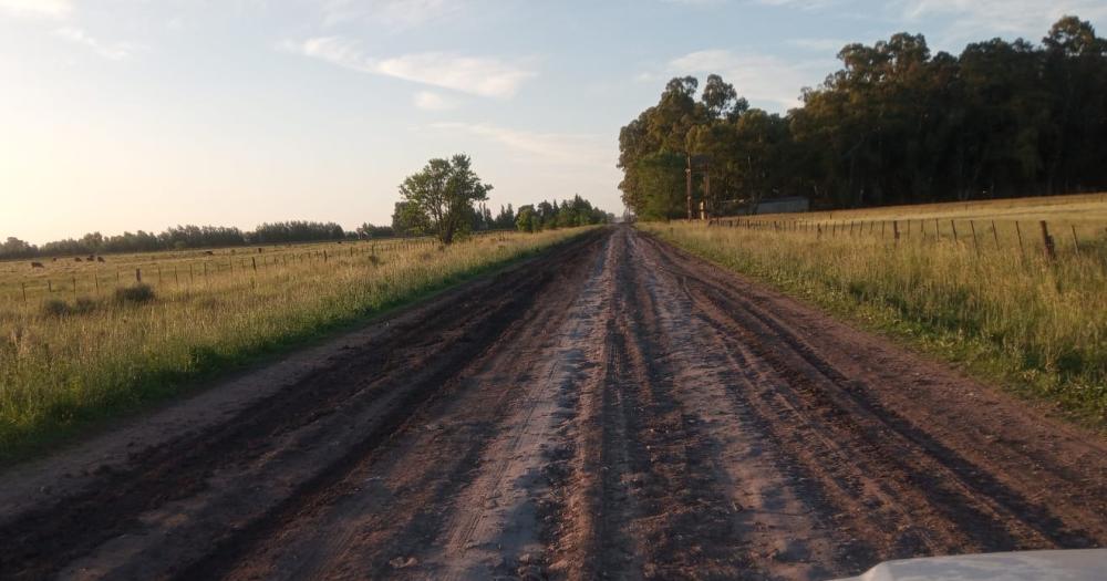 Vecinos reclaman por el mal estado de un sector de la Av Pueyrredoacuten 