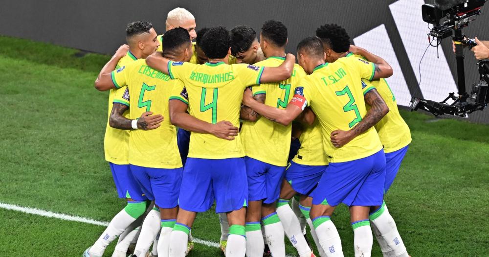 Brasil demostroacute el jogo bonito y estaacute en Cuartos de Final