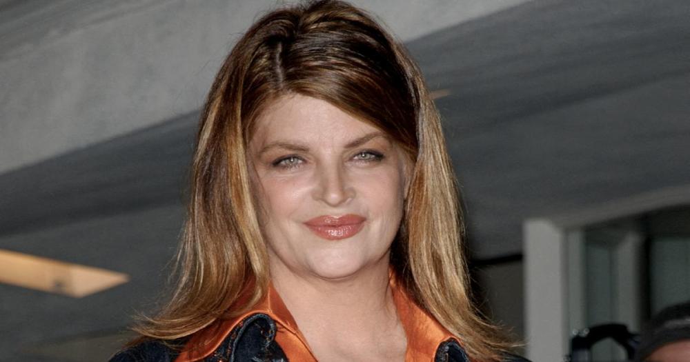 Murioacute a los 71 antildeos Kirstie Alley actriz estelar de Mira quieacuten habla y Cheers