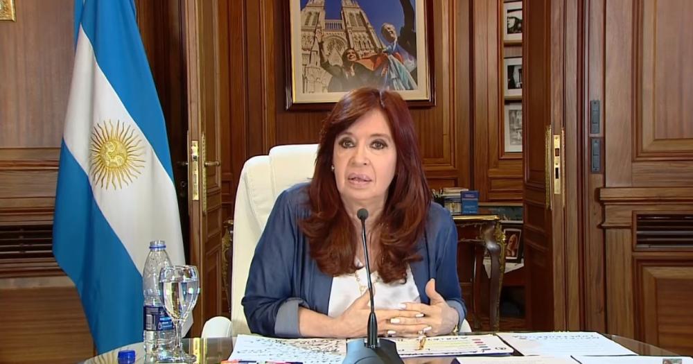 Cristina Kirchner- Esto es un Estado paralelo y mafia judicial