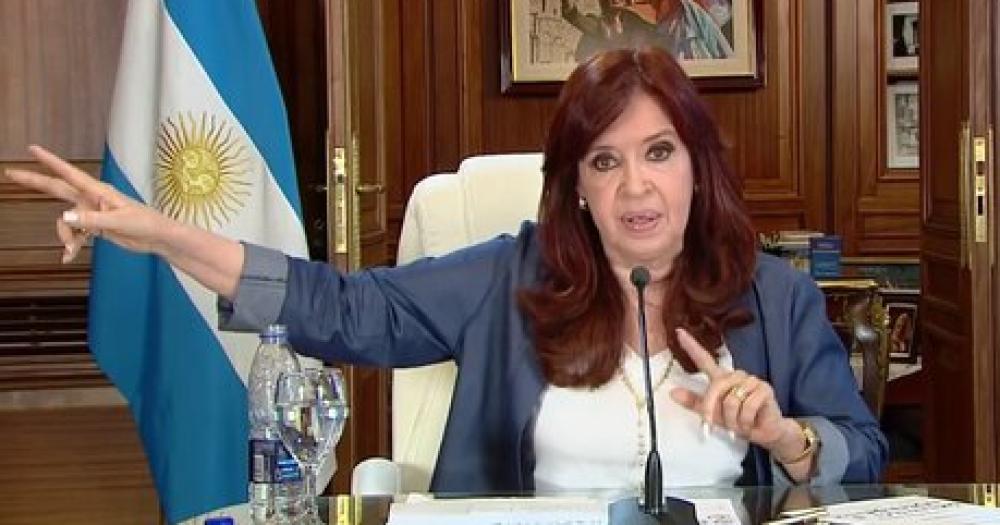 Los dirigentes poliacuteticos de Olavarriacutea se expresaron sobre la condena a Cristina