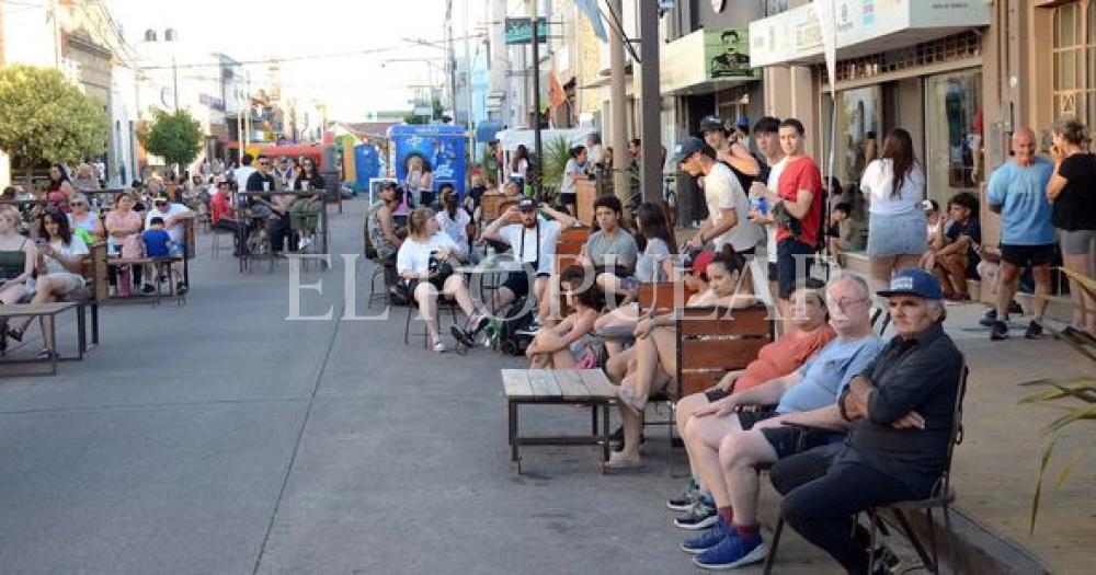 Las mejores fotos de la Peatonal de la Necochea