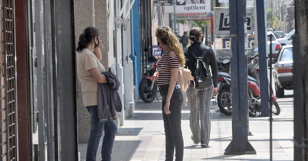 En noviembre alrededor del 40 por ciento de los comercios inspeccionados estaban en infraccioacuten