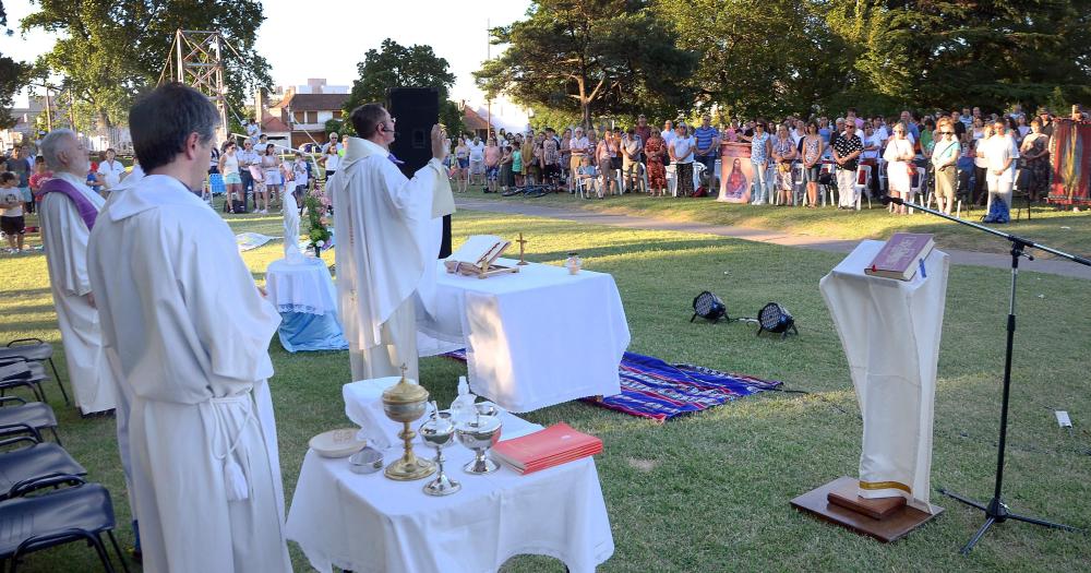 El Parque Mitre celebroacute la festividad de la Inmaculada Concepcioacuten de la Virgen Mariacutea