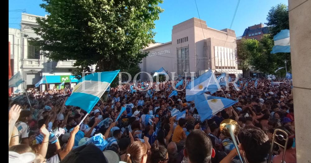 Locura total por la Scaloneta en Olavarriacutea