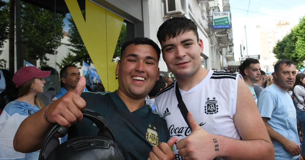 Argentina es campeoacuten del mundo y el pueblo estaacute en la calle