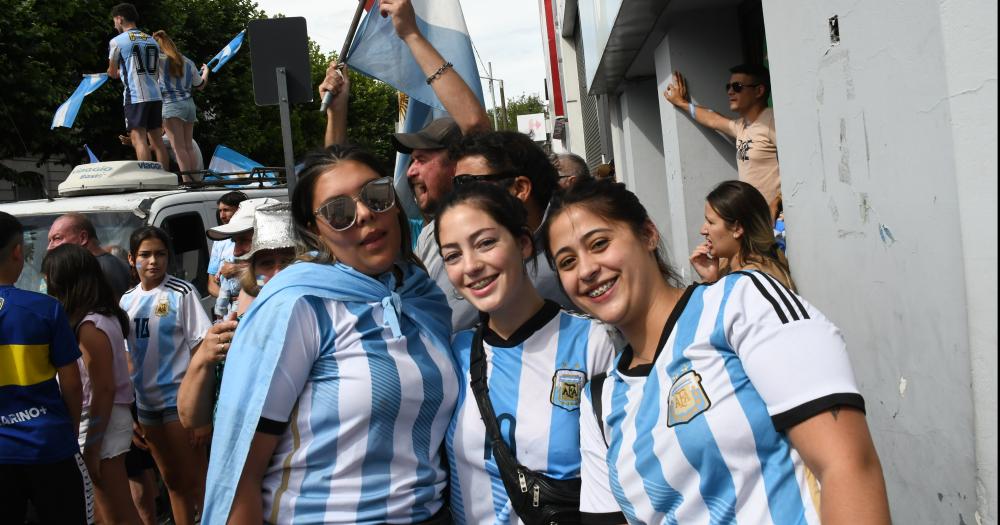 Argentina es campeoacuten del mundo y el pueblo estaacute en la calle