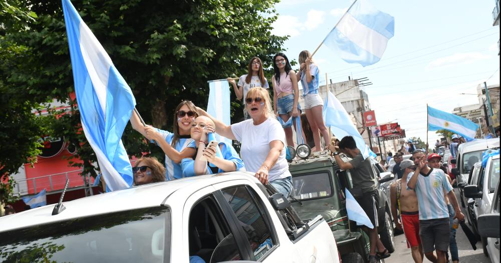 Argentina es campeoacuten del mundo y el pueblo estaacute en la calle