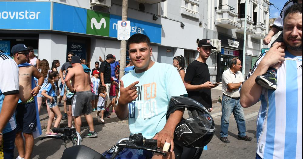 Argentina es campeoacuten del mundo y el pueblo estaacute en la calle