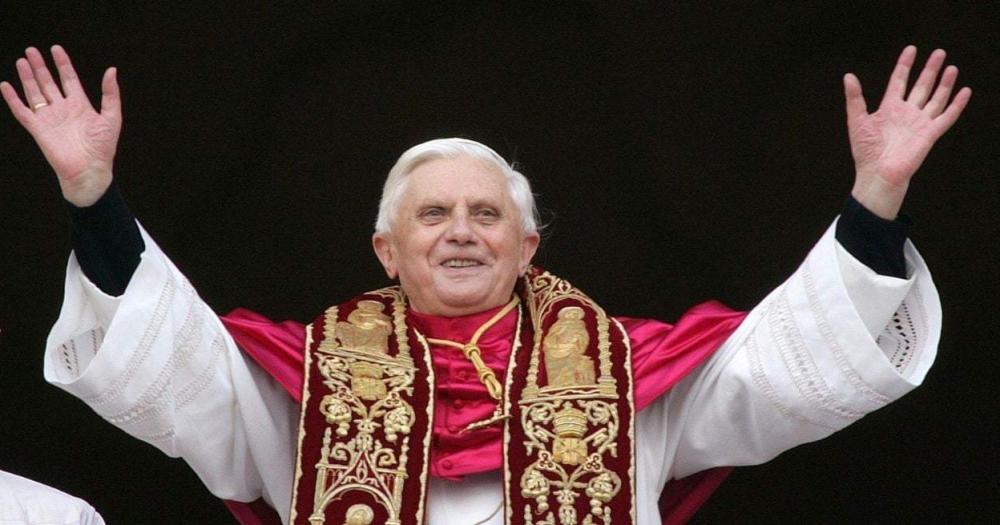 Misas en sufragio del papa emeacuterito Benedicto XVI