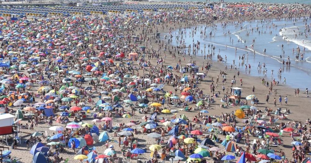 Mar del Plata vive el primer fin de semana del antildeo con excelente clima y muchos turistas