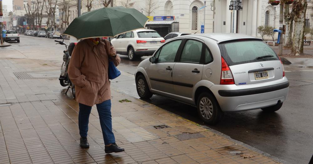 Anuncian lluvias para la tarde de este martes y los proacuteximos diacuteas