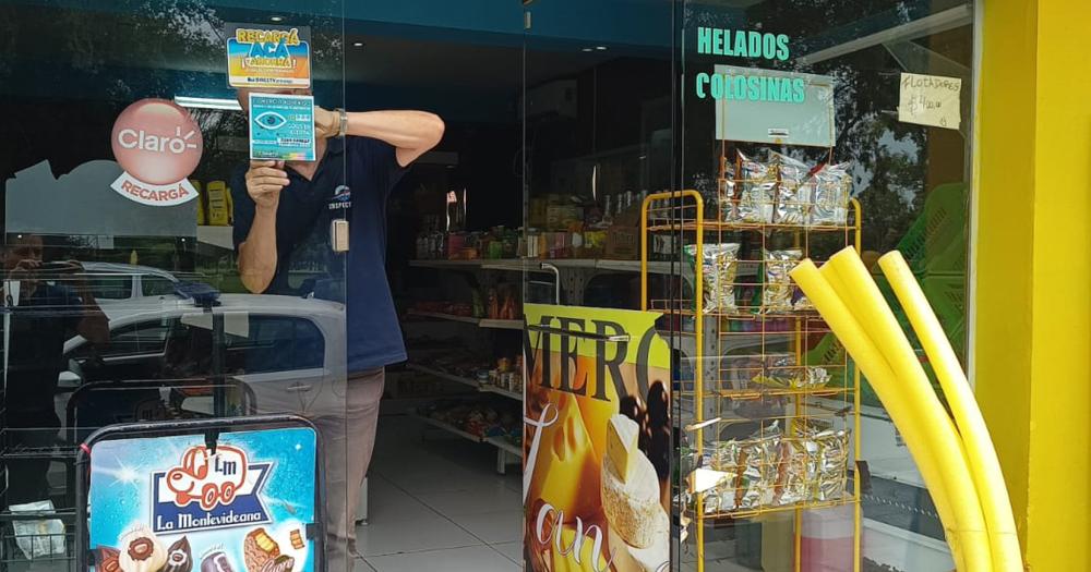 Maacutes de 50 comercios locales se sumaron a la campantildea de visibilizacioacuten de Ojos en Alerta