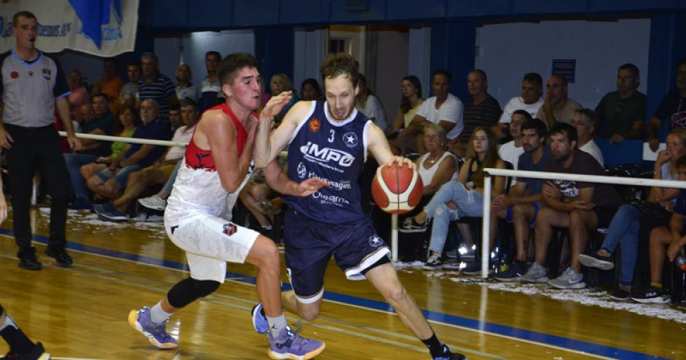 Triunfo de Racing ante Independiente de Tandil