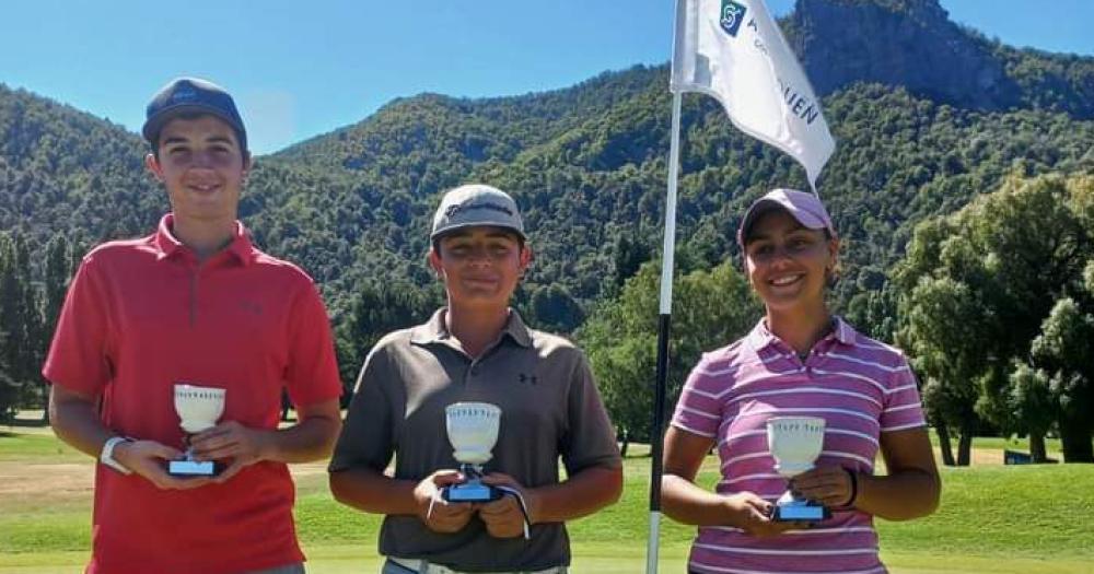 Tres golfistas olavarrienses disputan un torneo en Bariloche