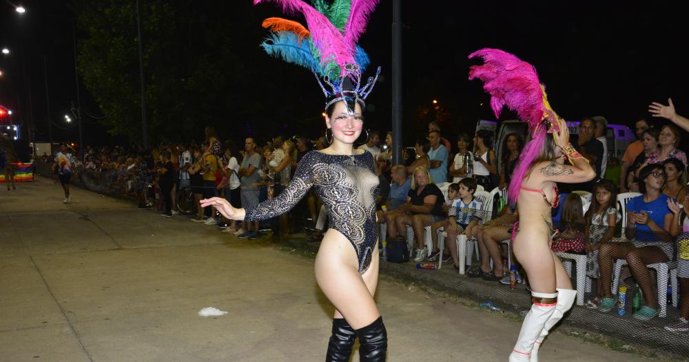 Las mejores fotos de la primera noche de los Corsos en Olavarriacutea