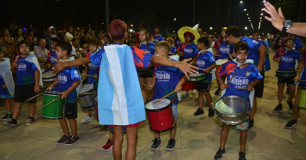 Las mejores fotos de la primera noche de los Corsos en Olavarriacutea