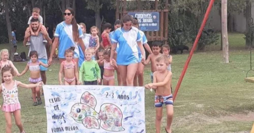 Loma Negra despidioacute el verano en la pileta