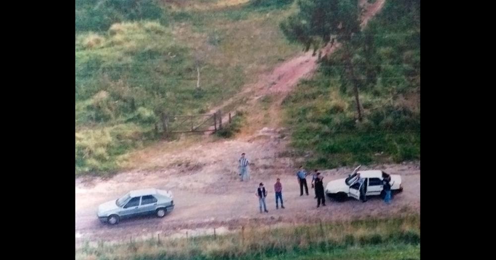 Operativo policial en la búsqueda de uno de los dos autores del asesinato del comerciante Horacio Luis Dos Santos en febrero de 1998