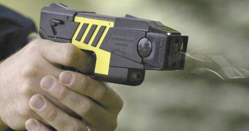 Amnistiacutea Internacional recomendoacute que se suspenda la compra de las pistolas taser