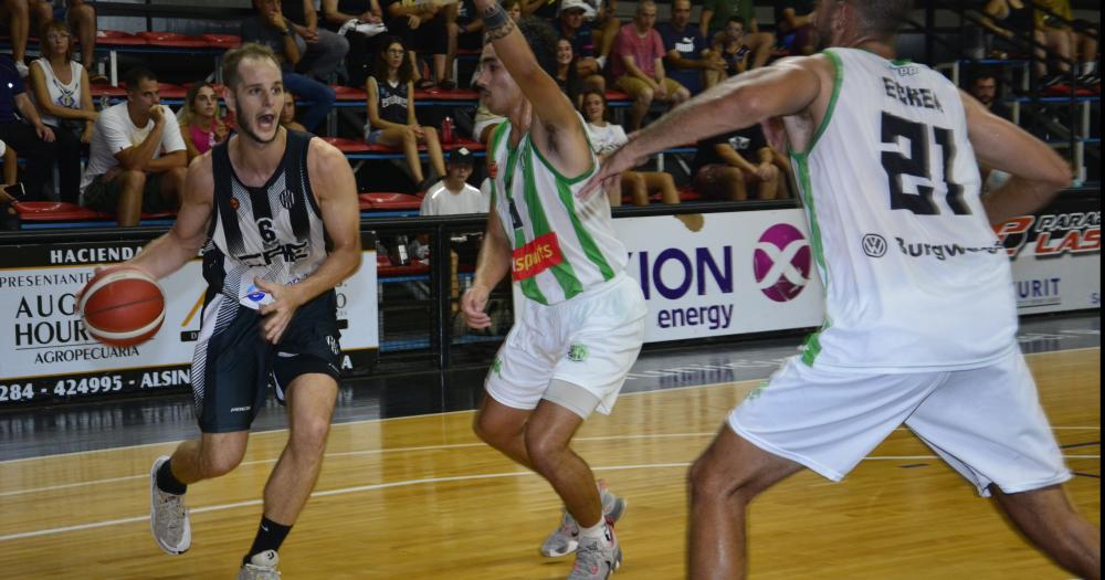  Estudiantes superó este domingo al equipo marplatense por 73 a 64