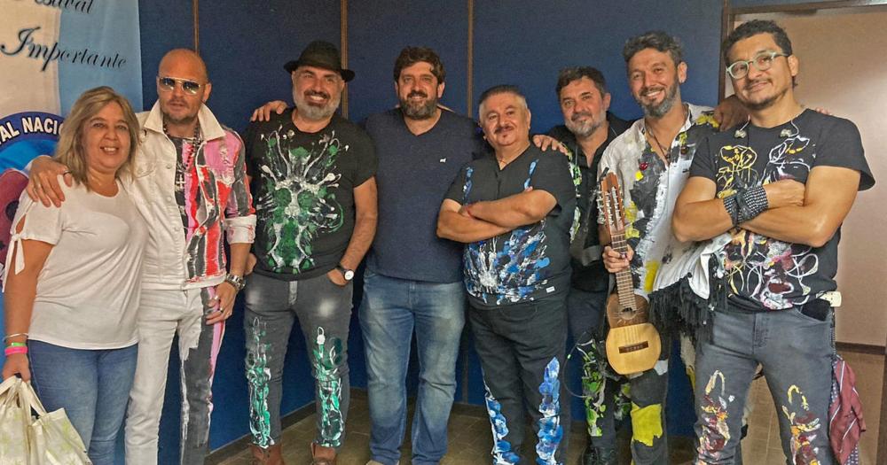 Los Tekis y Carlos Ramoacuten Fernaacutendez homenajeados en el Festival de Doma y Folclore