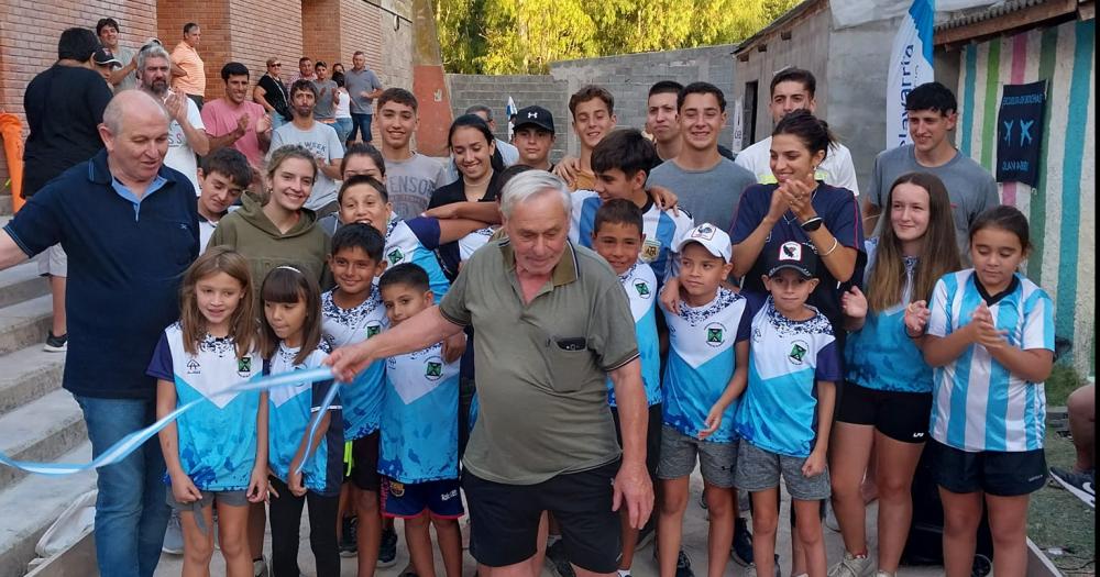 San Martín de Sierras Bayas tiene cancha de zervín