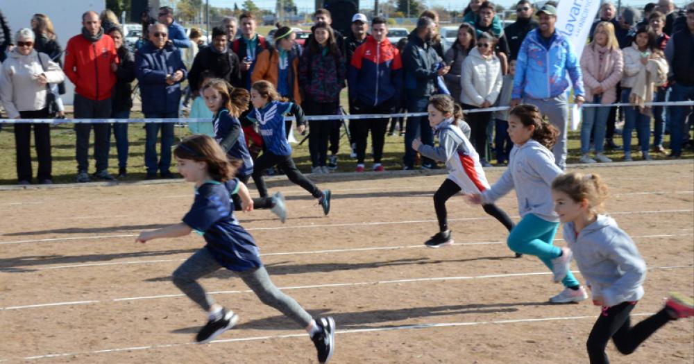 Regresa la Escuela Municipal de atletismo