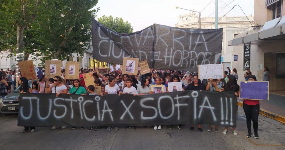 Marcha por Sofiacutea Beleacuten Vicente- se movilizoacute una multitud de personas