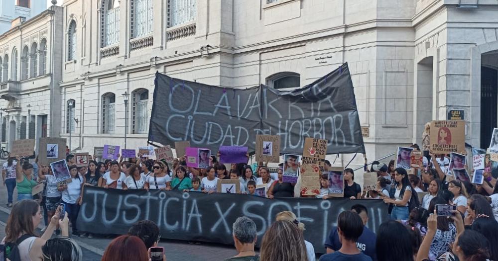 Marcha por Sofiacutea Beleacuten Vicente- se movilizoacute una multitud de personas