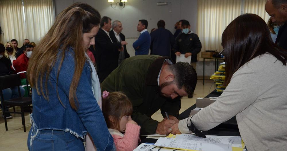 Maacutes de 400 escrituras seraacuten entregadas este lunes en Olavarriacutea