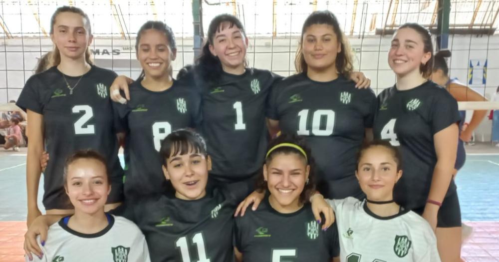 Gran debut de Las Lobas en la Liga Zonal de Menores