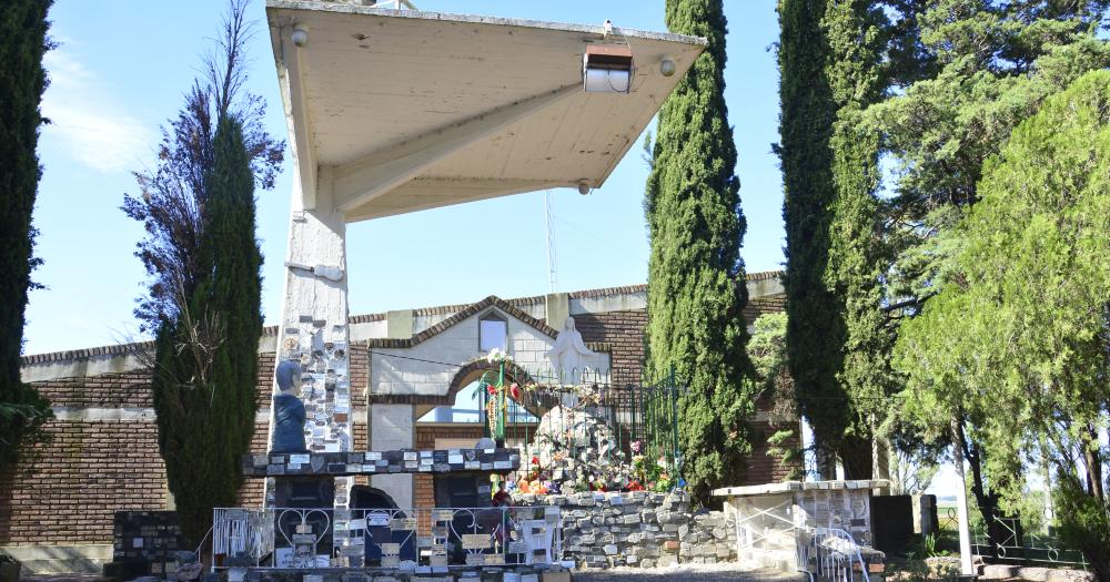 Vandalismo en el templete de la Virgen de La Loma