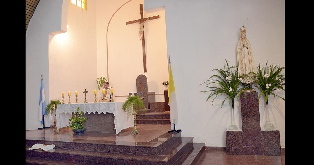 Semana Santa en la parroquia Nuestra Sentildeora de Faacutetima