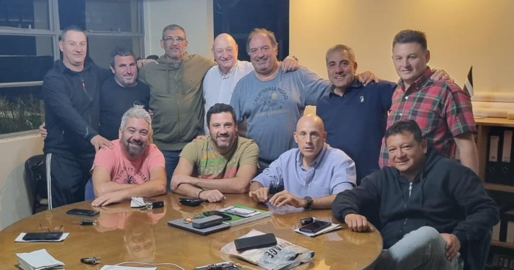 Reunioacuten de los integrantes de la Unioacuten de Clubes 