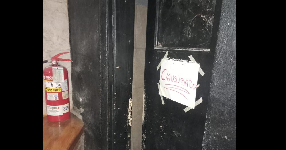 Clausuraron un bar por distintas irregularidades