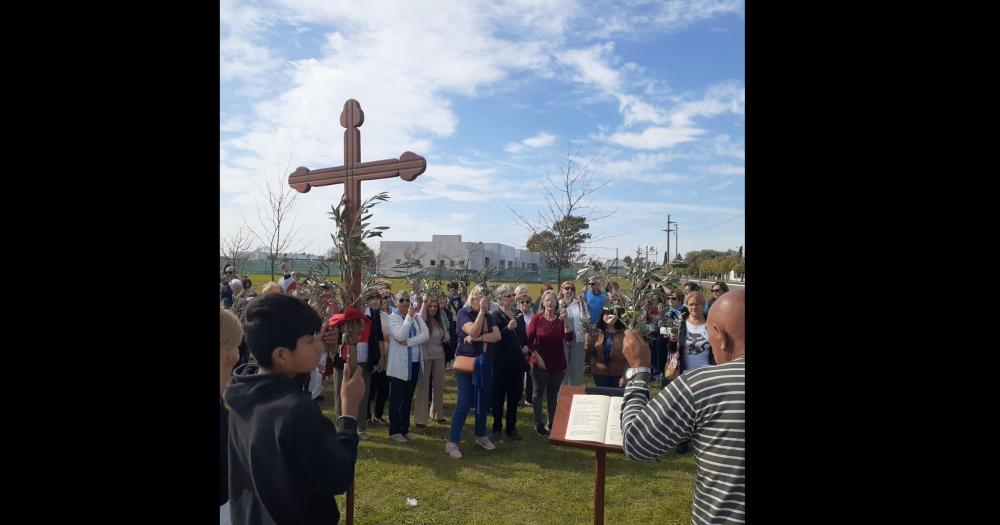 Semana Santa- en el Parque Avellaneda se celebroacute el Domingo de Ramos