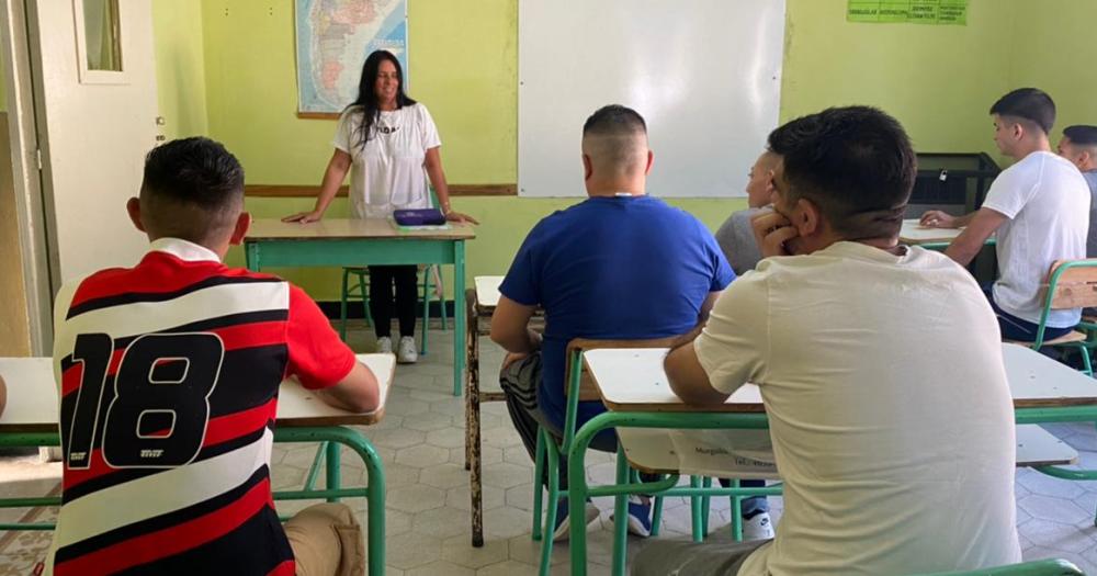 Comenzaron las clases en las unidades penitenciarias de Sierra Chica