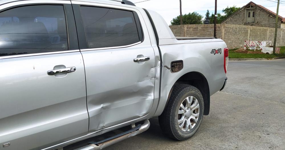 Un motociclista resultoacute herido tras chocar con una camioneta