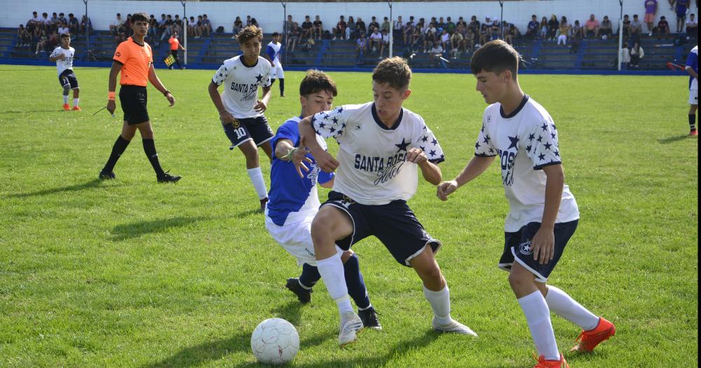 Ya estaacuten los campeones del Torneo Simoacuten Vivas