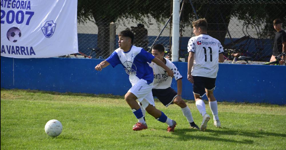 Ya estaacuten los campeones del Torneo Simoacuten Vivas