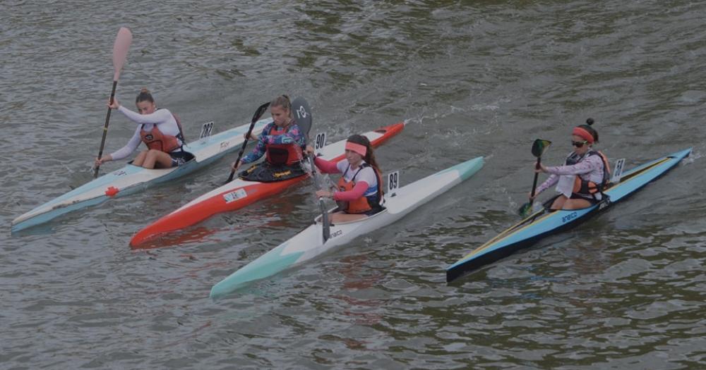 Finalizoacute la multitudinaria Maratoacuten en Estudiantes