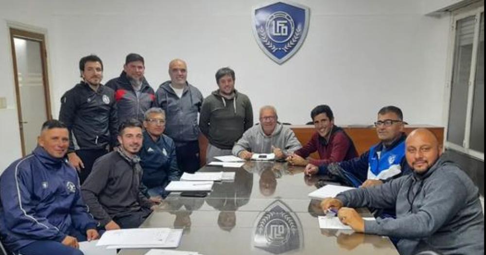 Se presentoacute el Torneo Proyeccioacuten de Fuacutetbol Menor